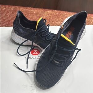 New Balance women’s Navy and Yellow Sneakers